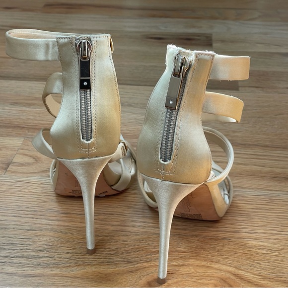 NWT Imagine Vince Camuto Dalles Sandal - Picture 2 of 6